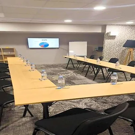 Apart Otel Zenao Suresnes
